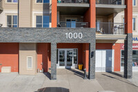 Creekside Village in Airdrie, AB - Building Photo - Building Photo