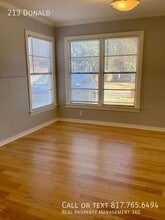 213 Donald St in White Settlement, TX - Building Photo - Building Photo