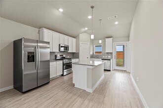 21670 Sandy Dune Dr in Cypress, TX - Building Photo - Building Photo