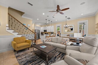 2469 Bungalo Ln in Miramar Beach, FL - Building Photo - Building Photo