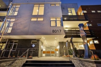 Empire at Norton in West Hollywood, CA - Foto de edificio - Building Photo