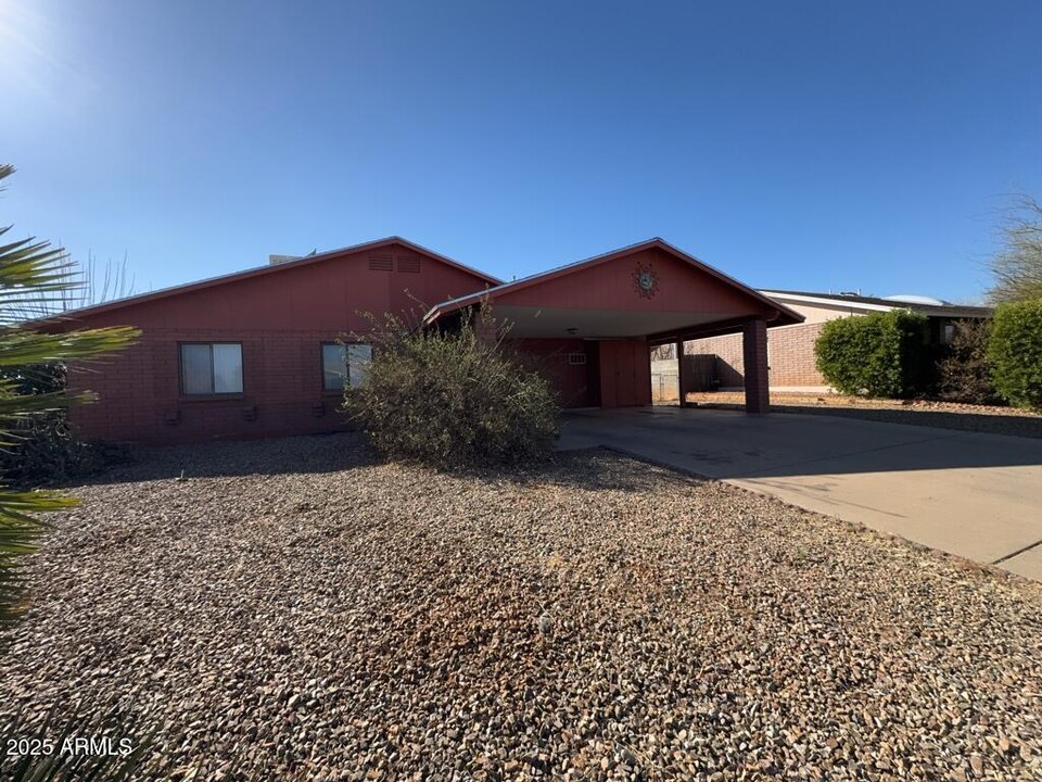 1332 E Acacia Dr in Sierra Vista, AZ - Building Photo