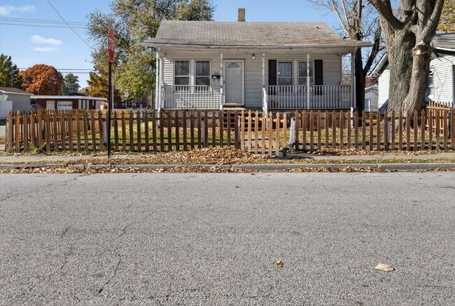 property at 3001 Myrtle Ave