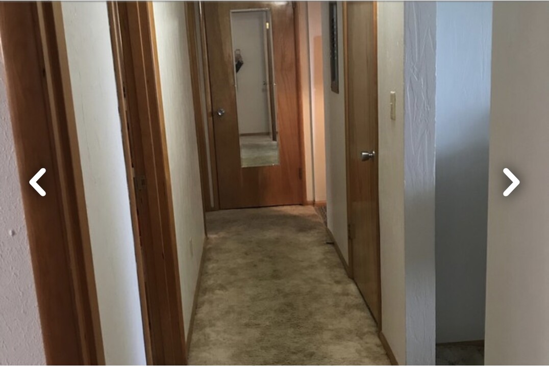 600 N I St, Unit Apt ground in Aberdeen, WA - Building Photo