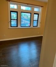 385 Bloomfield Ave in Montclair, NJ - Building Photo - Building Photo