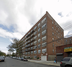 2555 E 12th St in Brooklyn, NY - Building Photo - Building Photo