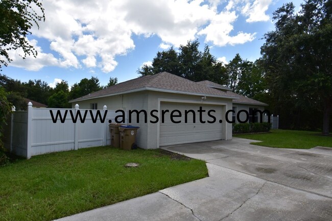 632 Milan Dr in Kissimmee, FL - Building Photo - Building Photo