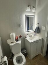 5711 Rollins Ln in Capitol Heights, MD - Building Photo - Building Photo