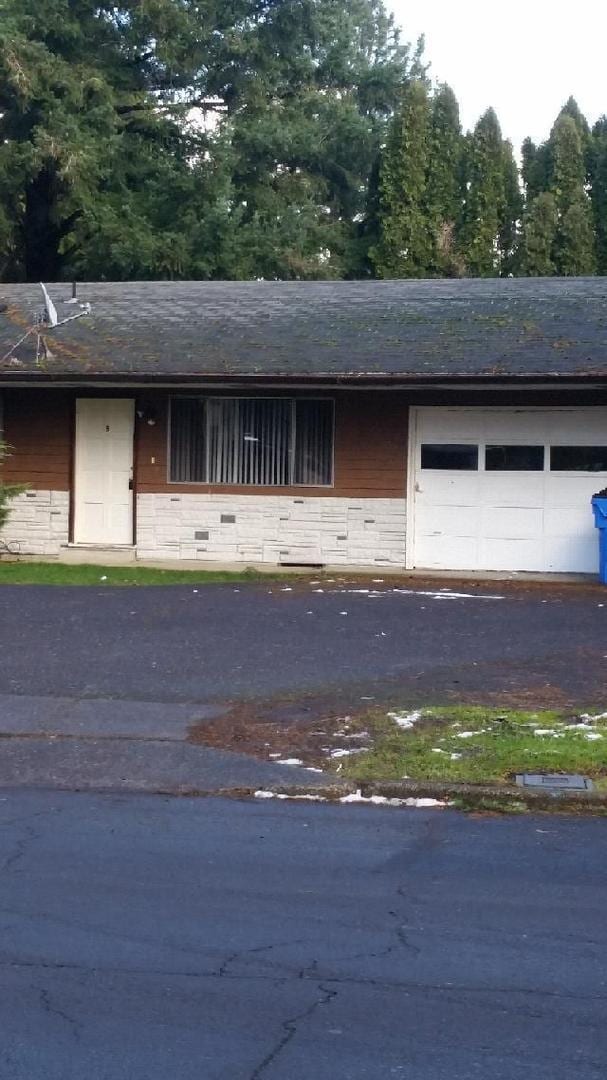 property at 305 SE 157th Ave