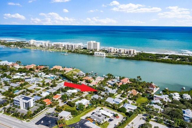 property at 3414 Harbor Rd S