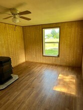 39603 OR-228 in Sweet Home, OR - Building Photo - Building Photo