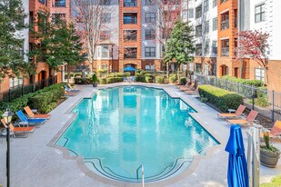 Highland Walk Apartments in Atlanta, GA - Building Photo