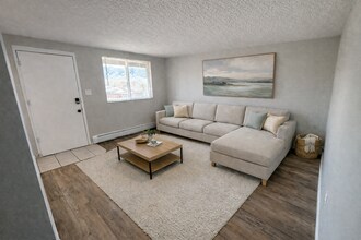 1806 E La Salle St in Colorado Springs, CO - Building Photo - Building Photo