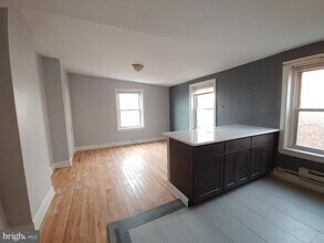 1508 S Broad St in Philadelphia, PA - Building Photo - Building Photo