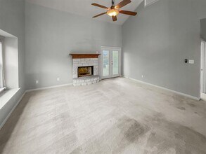 6909 Sugar Maple Creek in Plano, TX - Building Photo - Building Photo