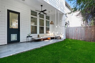 9019 Wellspring Dr in Houston, TX - Building Photo - Building Photo