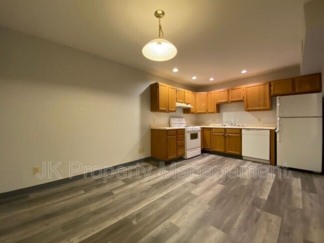 3409 11th Ave S in Great Falls, MT - Building Photo - Building Photo