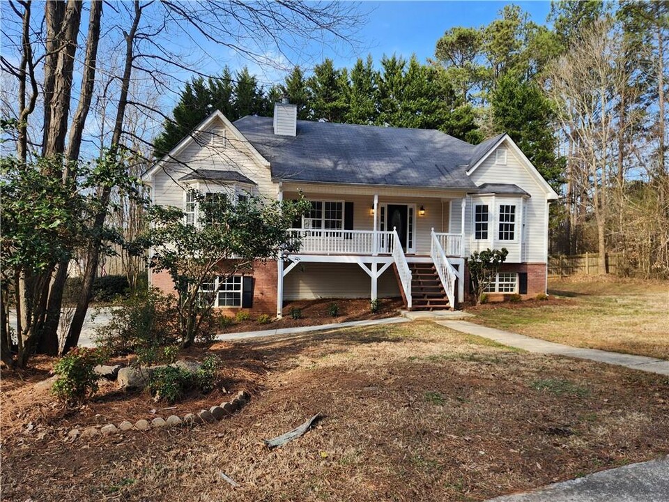 70 Aberdeen Pl in Acworth, GA - Building Photo