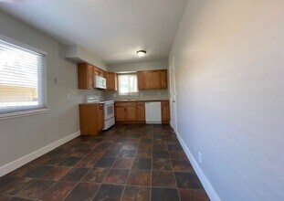 6210 Westwood Dr in Rocklin, CA - Building Photo - Building Photo