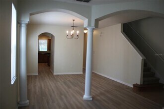 4542 Blue Major Dr in Windermere, FL - Building Photo - Building Photo