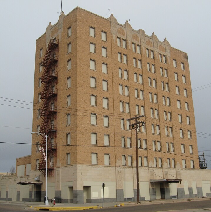 Hotel Clovis Lofts in Clovis, NM - Building Photo