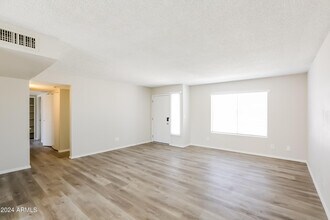 4901 W Puget Ave in Glendale, AZ - Building Photo - Building Photo