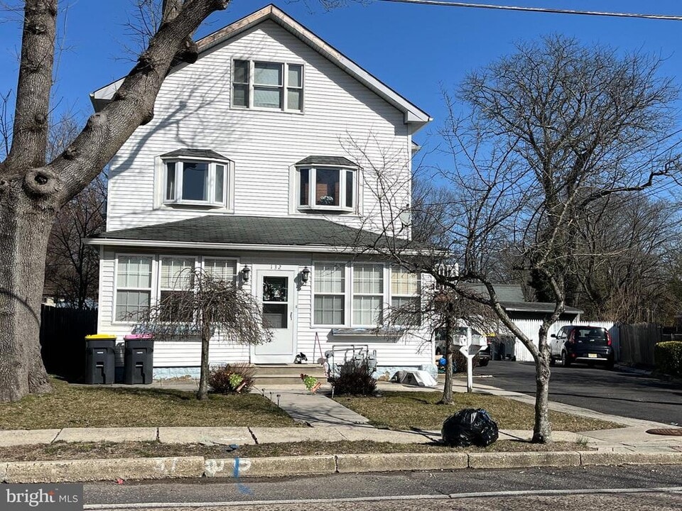 132 Haddon Ave in Berlin Township, NJ - Building Photo