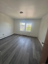 169 Birdseye St in Bridgeport, CT - Building Photo - Building Photo