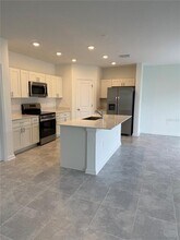 1326 Deepwater Cir in Eagle Lake, FL - Building Photo - Building Photo