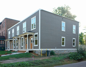 658 4th St E in St. Paul, MN - Building Photo - Building Photo