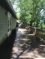 2513 Colleen Dr in Tallahassee, FL - Building Photo
