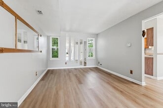 63 Franklin Dr in Voorhees Township, NJ - Building Photo - Building Photo
