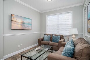 875 Assembly Ct, Unit SI ID1502694P in Kissimmee, FL - Building Photo