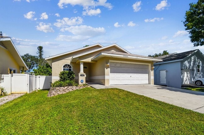 property at 1763 Montana Ave NE