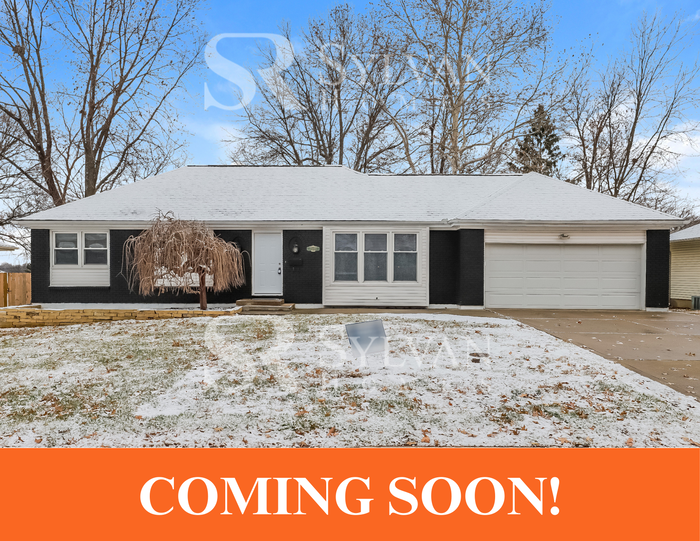 15609 East 43rd Terrace S in Independence, MO - Building Photo