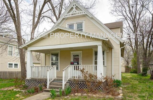 507 S Ash St in Ottawa, KS - Building Photo