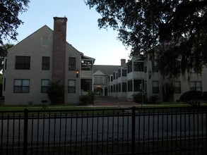 436 E Park Ave in Lake Wales, FL - Foto de edificio - Building Photo