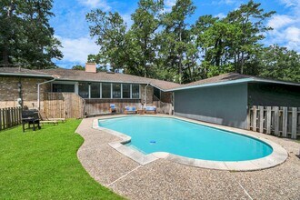 21722 Forest Glade Dr in Humble, TX - Building Photo - Building Photo