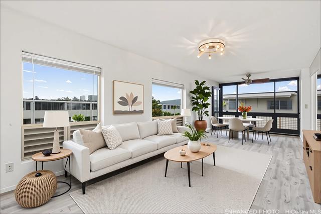 3071 Pualei Cir in Honolulu, HI - Building Photo - Building Photo