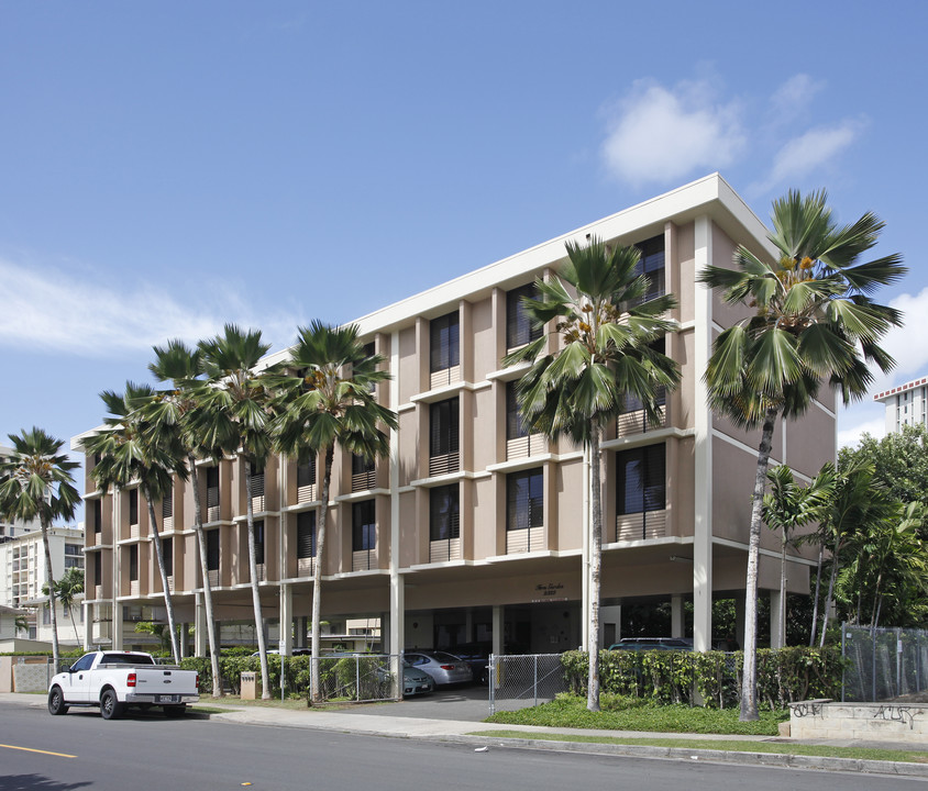 Fern Garden in Honolulu, HI - Building Photo