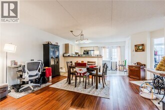 1830 Walkers Line in Burlington, ON - Building Photo - Building Photo