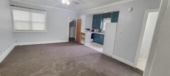 2102 Gary Ave in Spirit Lake, IA - Building Photo