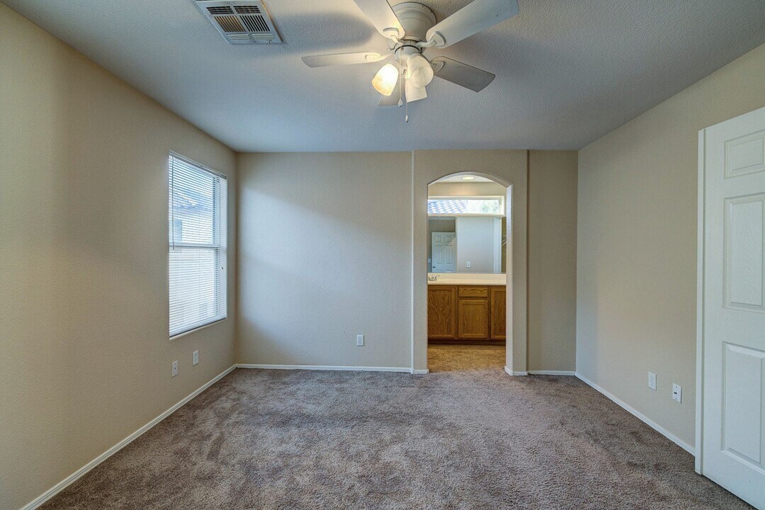 1028 Valetta Flat Ave in Las Vegas, NV - Building Photo