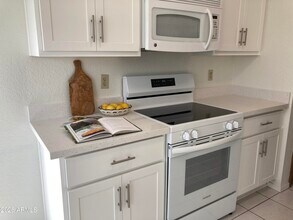 314 E Campo Bello Dr in Phoenix, AZ - Building Photo - Building Photo