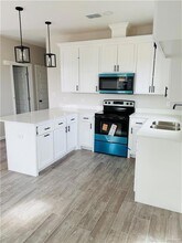 701 N Onyx Ave, Unit 2 in Edinburg, TX - Building Photo - Building Photo