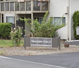 Woodside Vista in Portland, OR - Foto de edificio - Building Photo