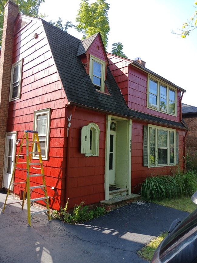 property at 3520 Ingleside Rd