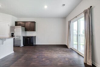 105 Cole St in Pooler, GA - Foto de edificio - Building Photo