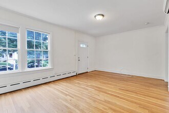 1710 37th St NW in Washington, DC - Building Photo - Building Photo