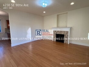 4230 SE 90th Ave in Portland, OR - Building Photo - Building Photo